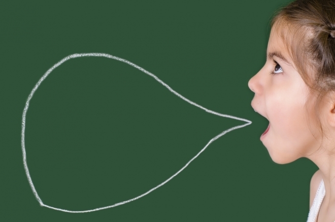 Trẻ chậm nói có phải là do chậm phát triển?