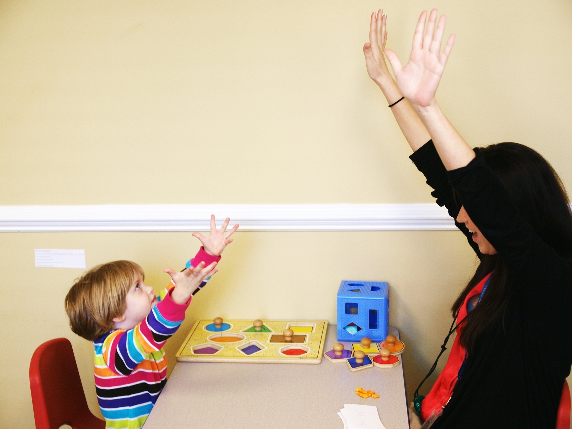 day-tre-tu-ky-hoc-ngon-ngu-dung-cach